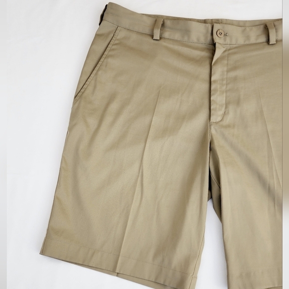 Nike Golf Dri-Fit Men Shorts - Picture 4 of 10